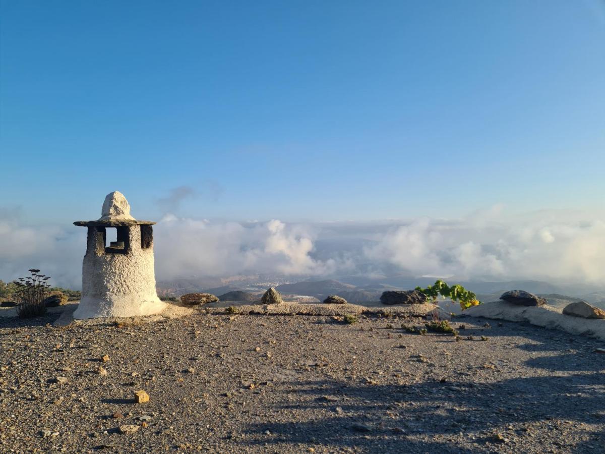 Las Chimeneas Mairena Екстериор снимка