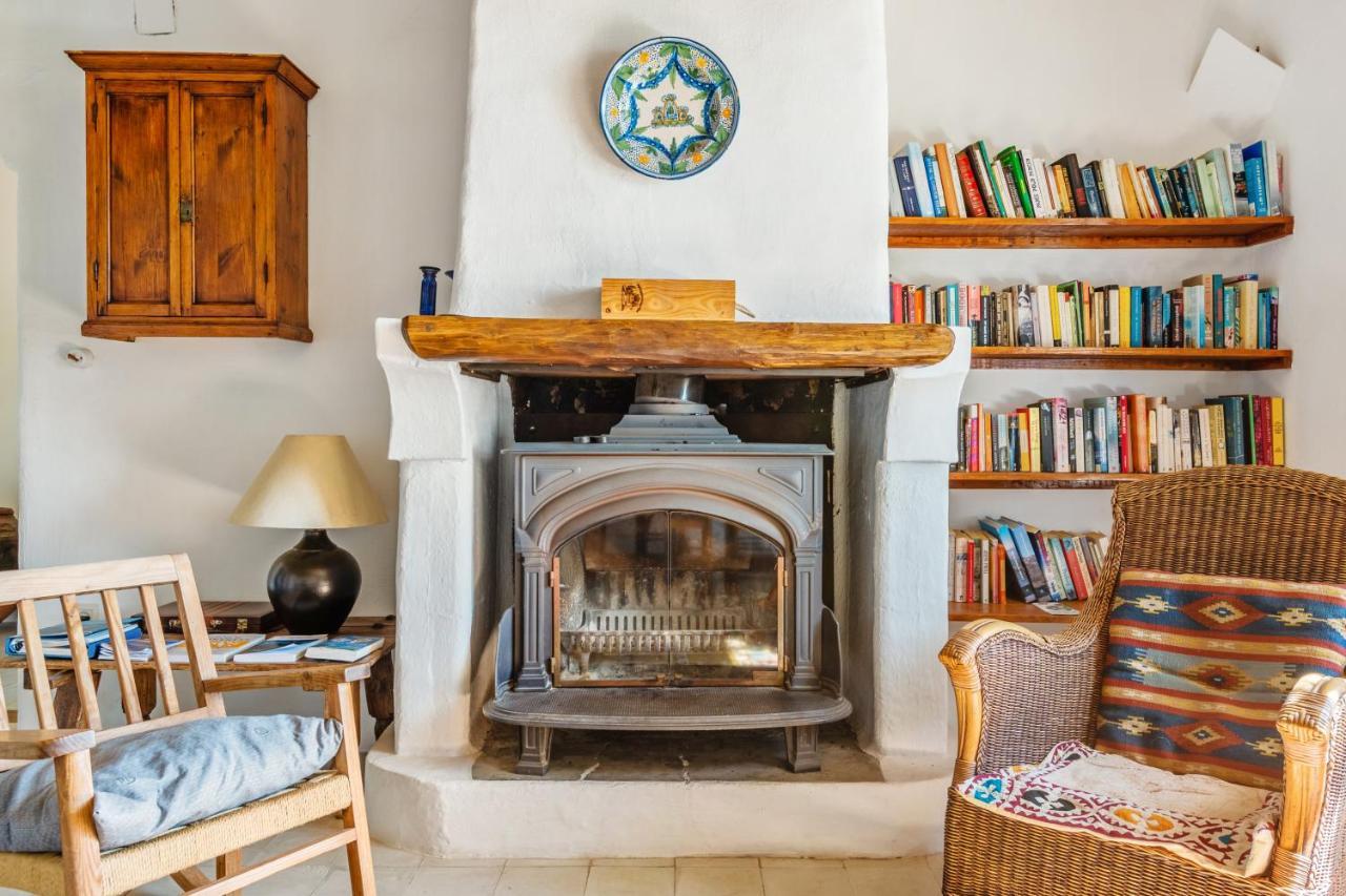 Las Chimeneas Mairena Екстериор снимка