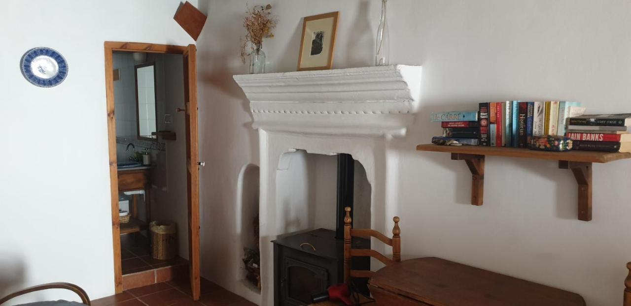 Las Chimeneas Mairena Екстериор снимка